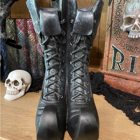 Witch boots - Picture 2 of 5